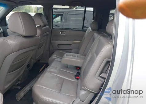 2009 Honda Pilot Touring z USA, uszkodzony, nr VIN 5FNYF48959B020092